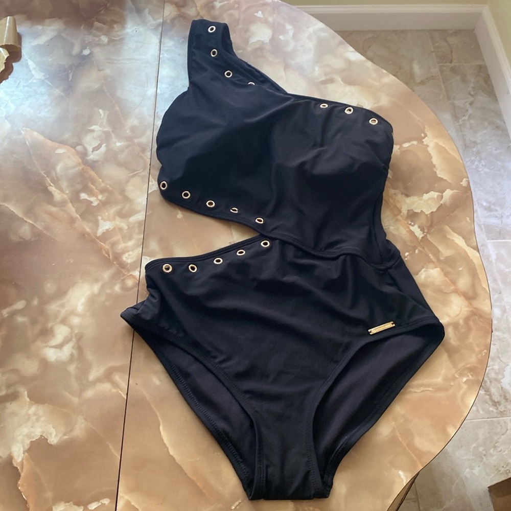 Sexy MK cutout swimsuit